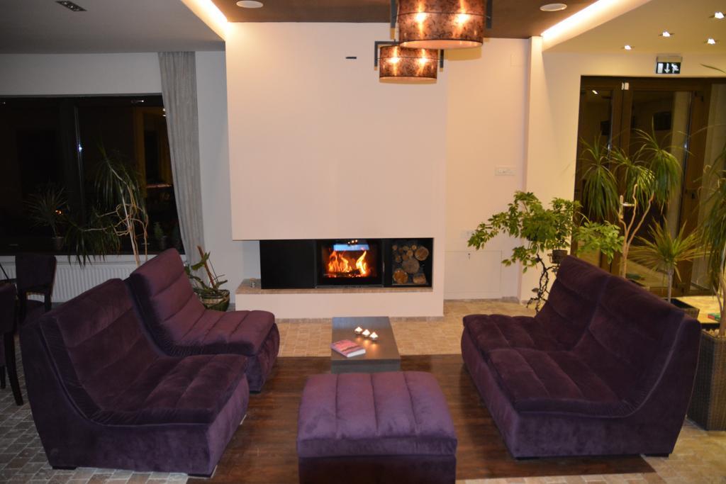 Greenhill Μπρασόβ Εξωτερικό φωτογραφία